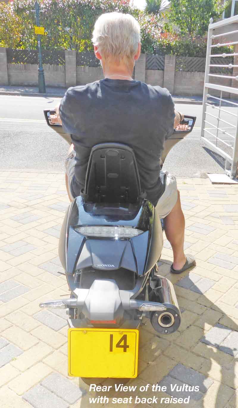 Rear View of Vultus SEAT BACK