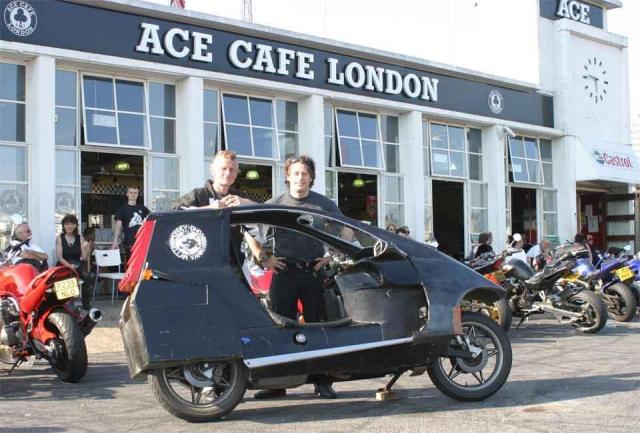 e) Mark Wilsmore & Blez @ Ace Cafe
