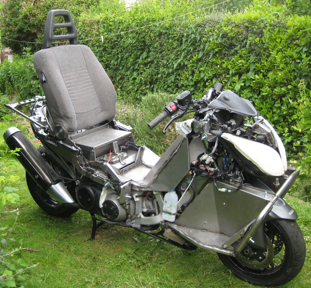 cmax two up, front side view