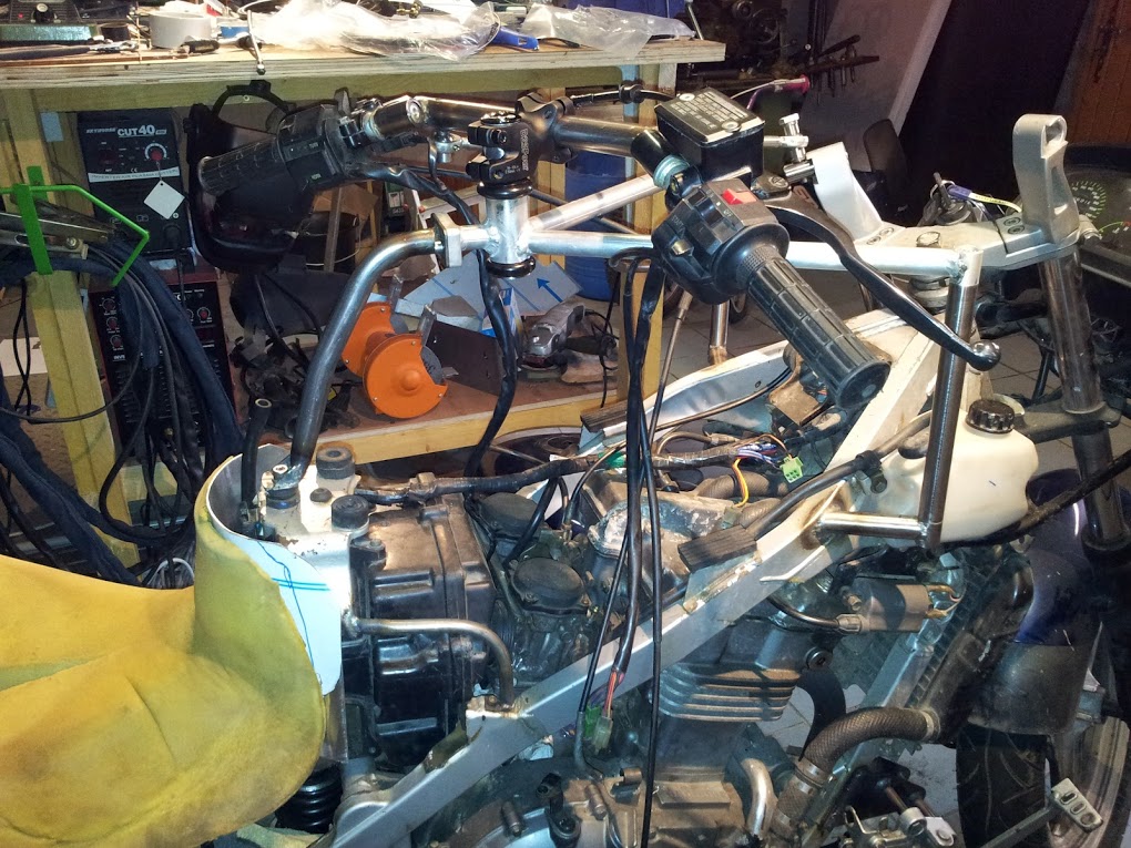 Secondary Steering Head and Bars in place
