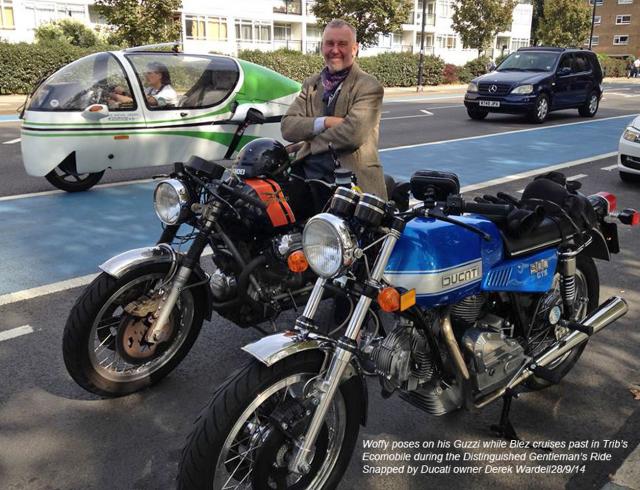 Swiss Eco cruises past 2 Italians in London DGR