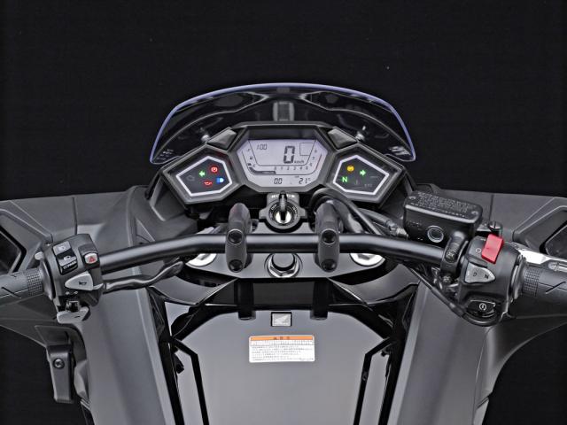 Vultus Dash & 'bars