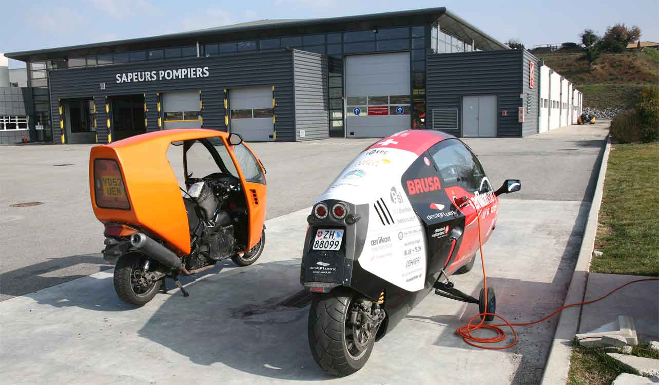 Genesis Meets ZeroTracer, rear view