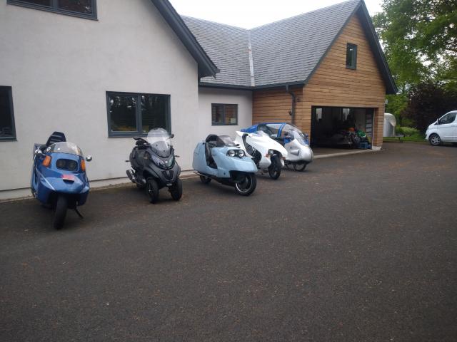 5 FFs and MP3 Chez Ferguson