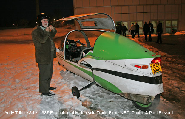 Tribs & Eco in NEC snow, 2013