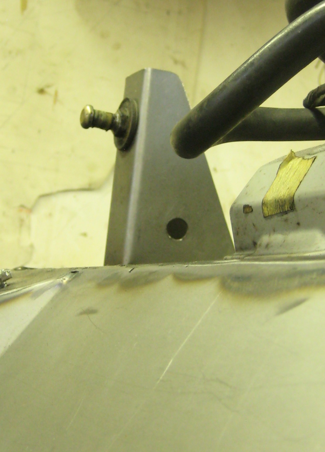 Door latch keeper pin, Key part