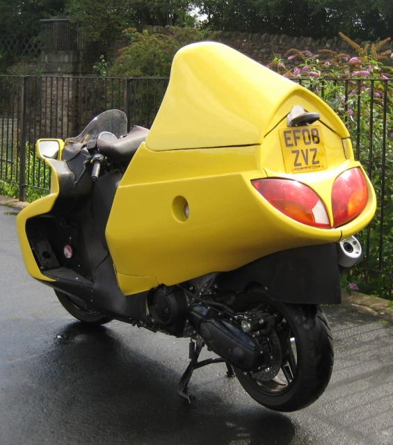 2010 Cmax rear view